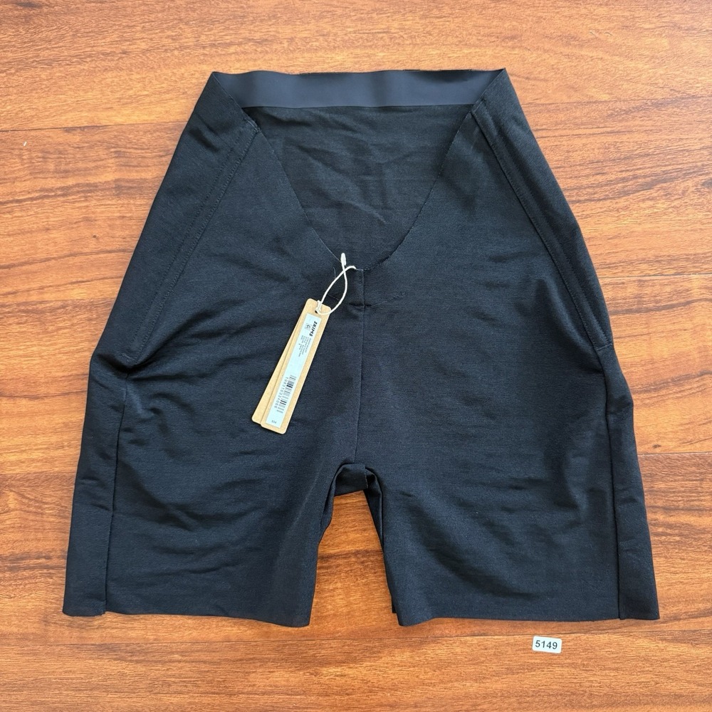 Skims Sheer Sculpt Low Back Shorts Size S Onyx Black Side Boning NWT $54